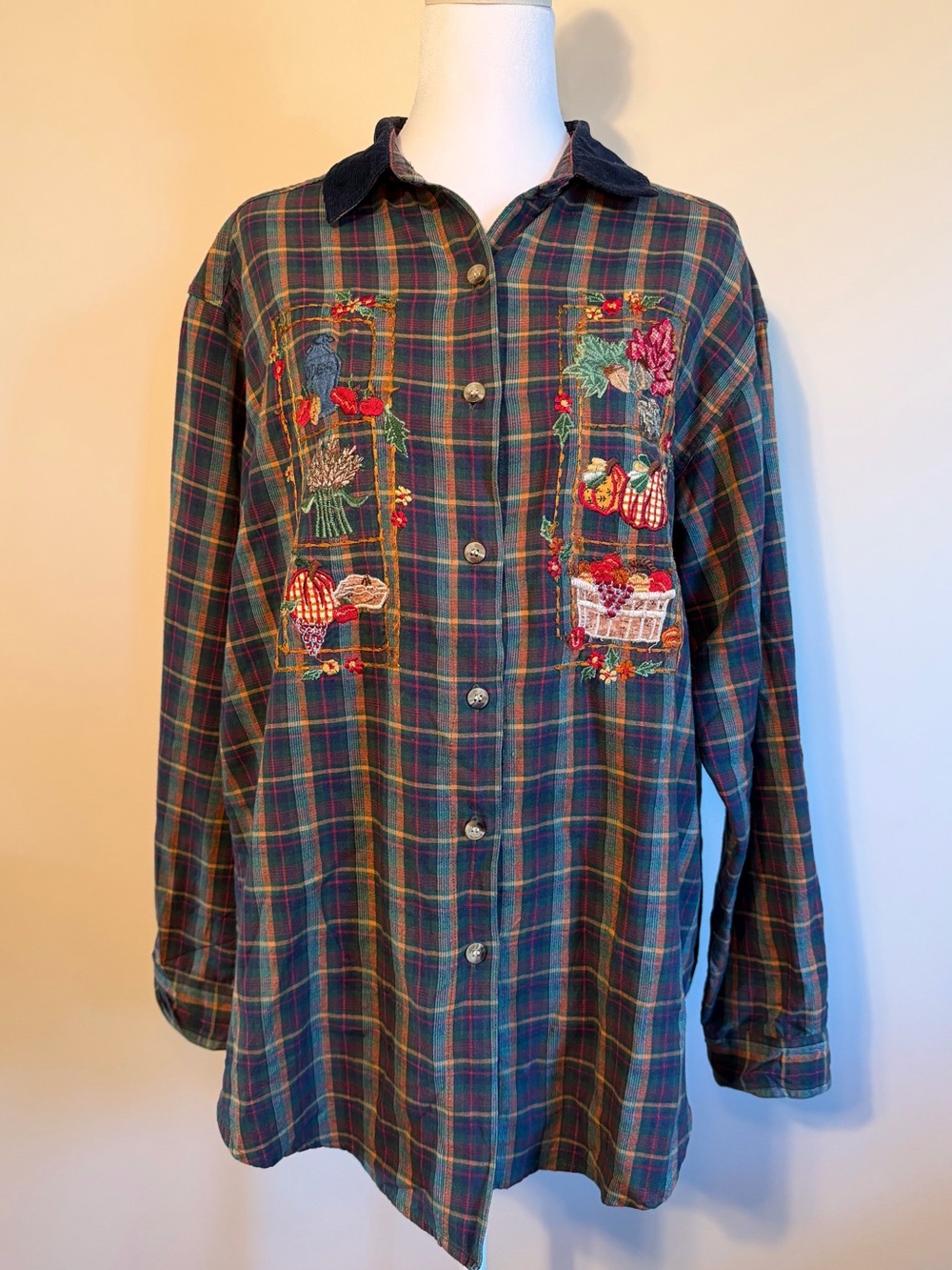 Vintage Embroidered Casey & Max Festive Fall Flannel Size Large